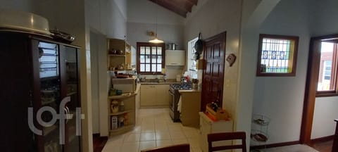 Image 1 - 276570
